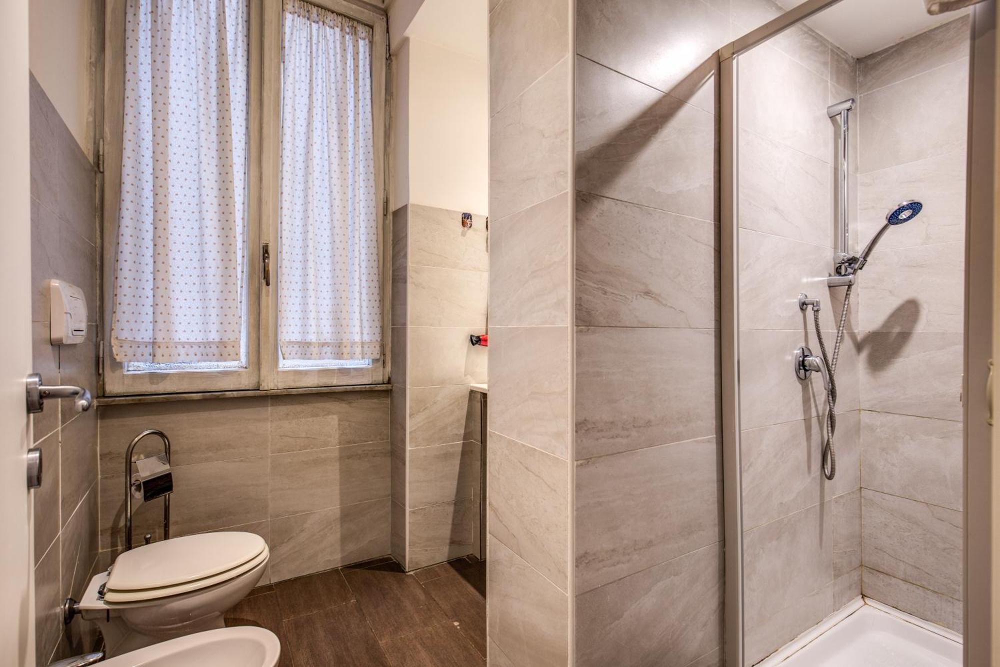 Magenta Superior Del Grande 51 Roma Exterior foto
